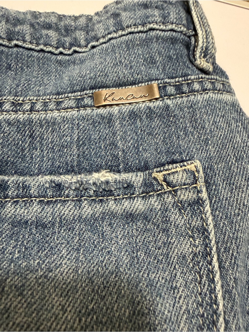 KanCan Cuffed Medium Wash Light Blue Rolled Hem Distressed Denim Shorts XS - Picture 5 of 5